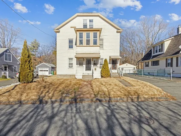 98 Fair St, Chicopee, MA 01020