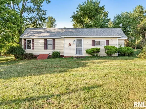 5765 Mansion Rd, Chatham, IL 62629
