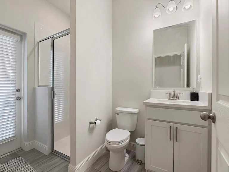 6590 Barbados Ct — Photo 13