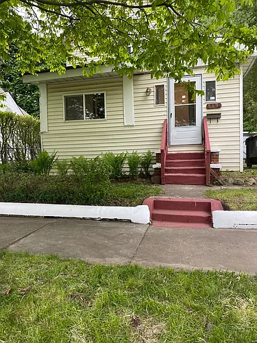 963 Snyder St Photo 1