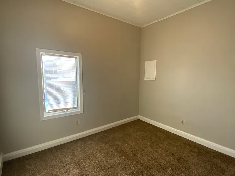 1725 John Ave — Photo 19
