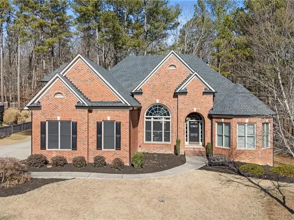 282 Thorncliff Way, Acworth, GA 30101