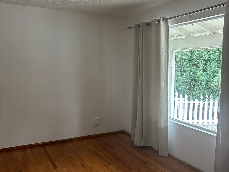 4104 Colima Ct — Photo 13