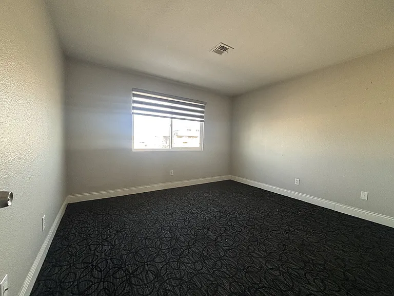 5660 E Lake Mead Blvd #D — Photo 9