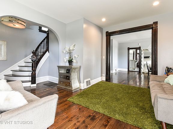 3rd image of 16021 S Park Ave