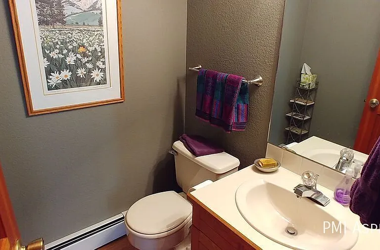 1940 Tincup Ct — Photo 17