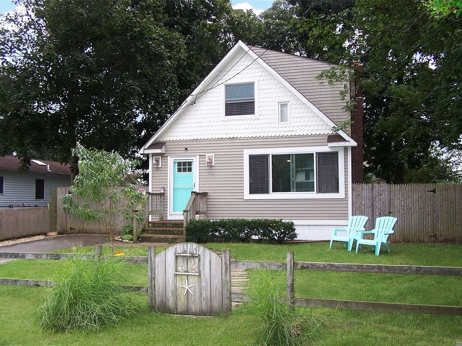 42 Trafalgar Dr, Shirley, NY 11967 Zillow