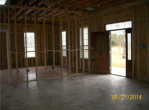 4th image of 8122 Clermont St