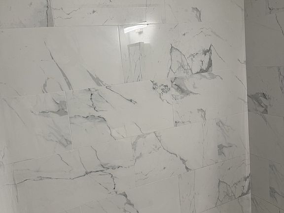 4th image of 2054 W 98th St #Up