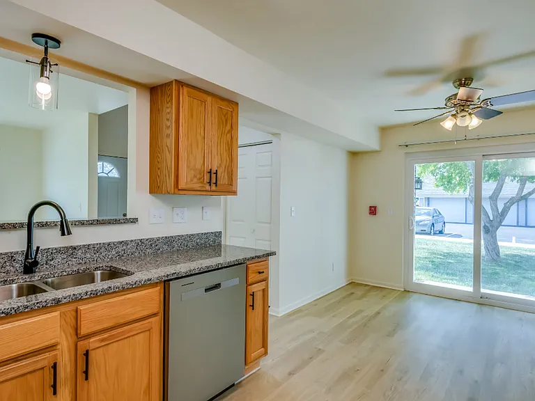 14830 W Hidden Creek Ct — Photo 3