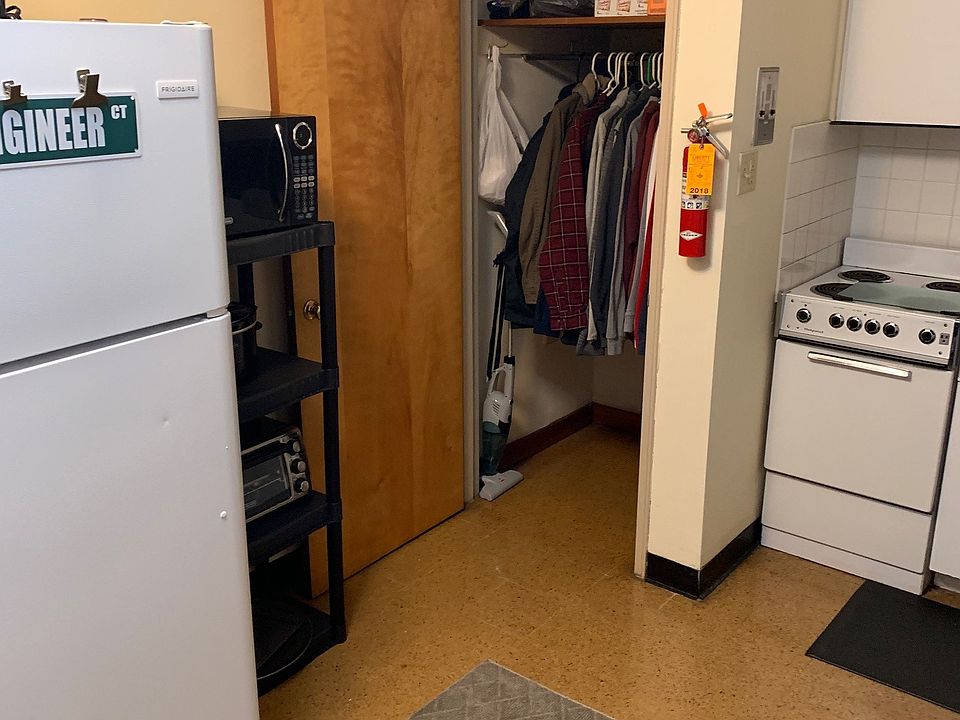1st image of 204 E Hamilton Ave #7