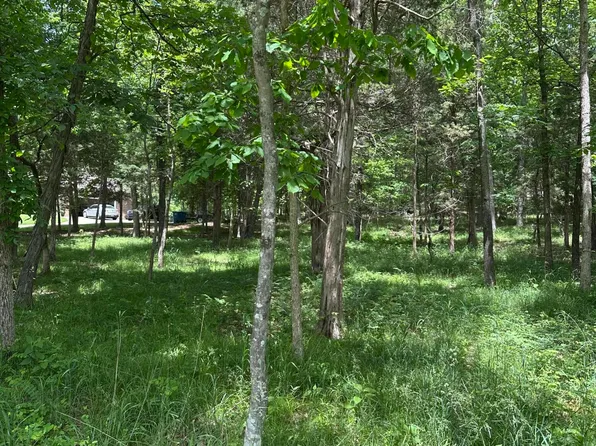 1603 Oakland Ct, La Grange, KY 40031