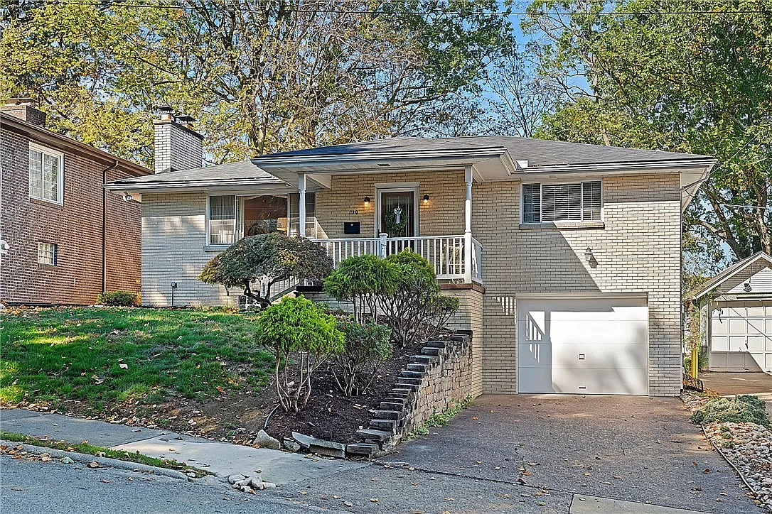 156 Grandview Way photo 1