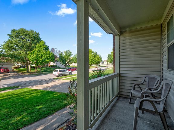 3rd image of 338 Myers Dr