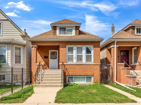 3422 W Melrose St, Chicago, IL 60618