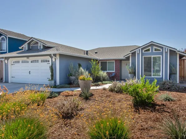 960 Collegeview Dr, Turlock, CA 95382
