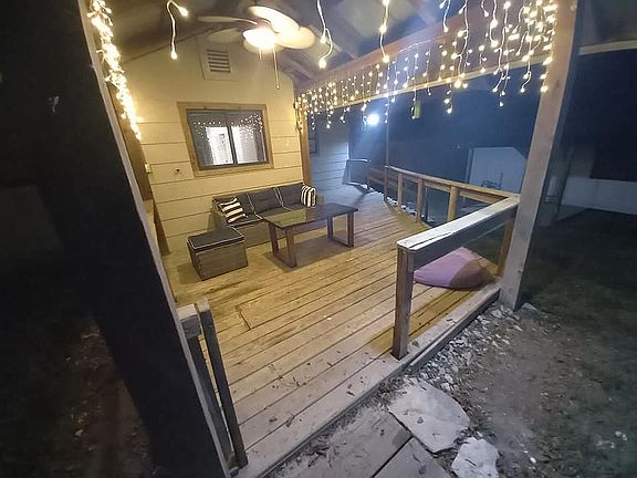 3rd image of 240 Chaparral Dr