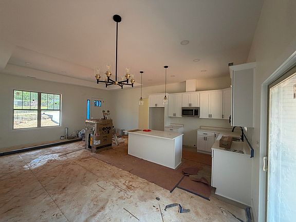 5th image of 173 Susans Rd