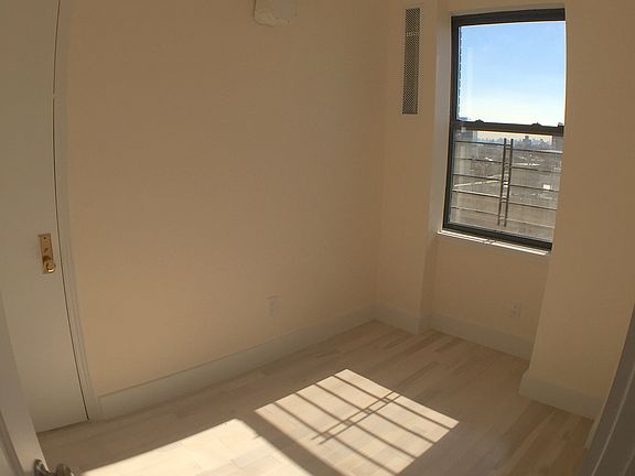4th image of 629 W 173rd St APT 8E