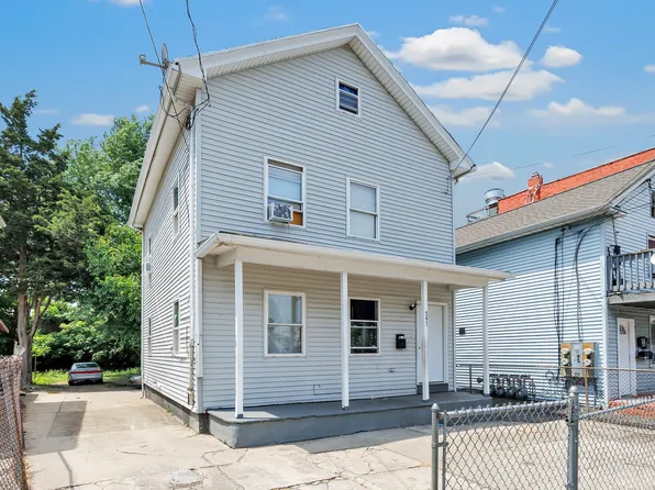 547 Harral Avenue, Bridgeport, CT 06604
