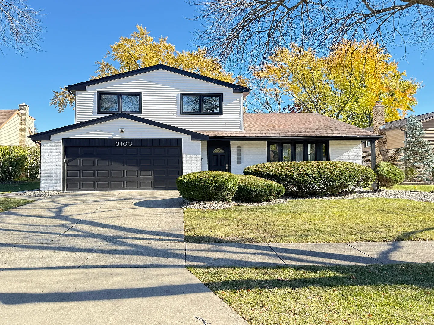 4 bed, 2000 sqft, $3,900 — Photo 1
