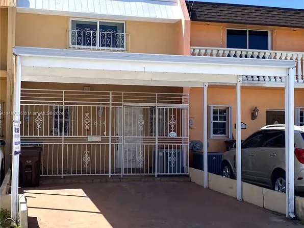 1834 W 72nd Pl, Hialeah, FL 33014