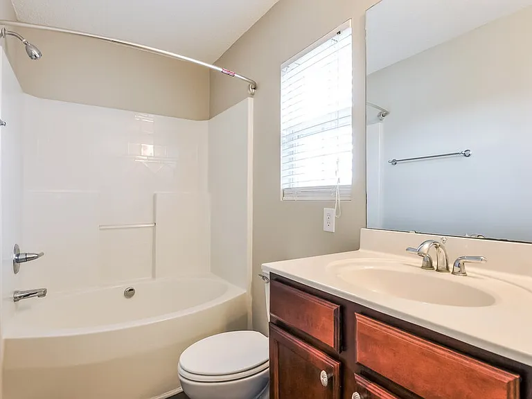 1101 Tellis Dr — Photo 13