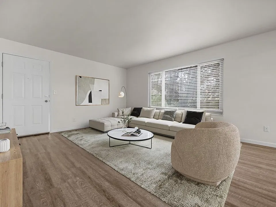 1426 NW 60th St