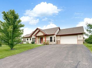 450 Highview Loop SE, Pine City, MN 55063