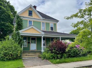 78 Allyn St, Holyoke, MA 01040