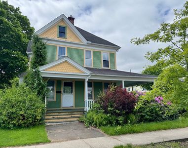 78 Allyn St, Holyoke, MA, 01040