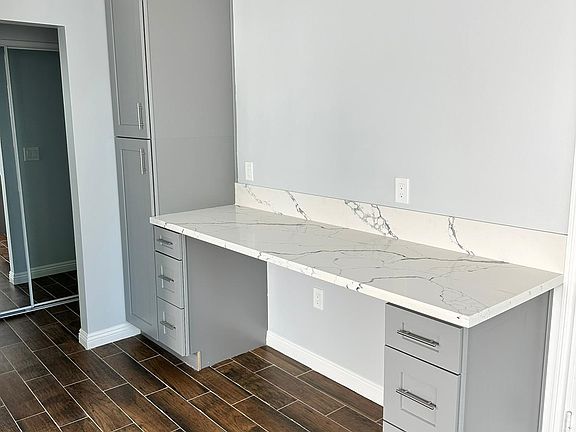 5th image of 210 N Kenmore Ave APT 7