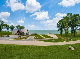1593 W Shoreline Dr, Kemp, TX 75143