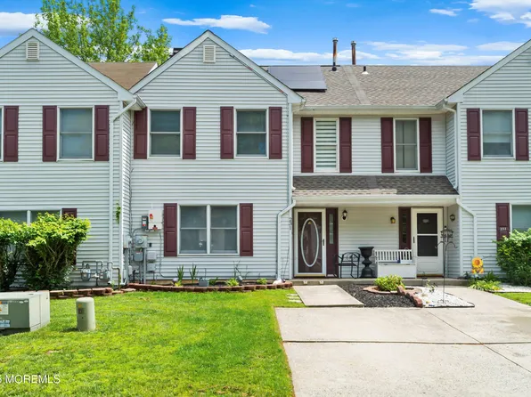 231 Harbourtown Boulevard, Little Egg Harbor, NJ 08087