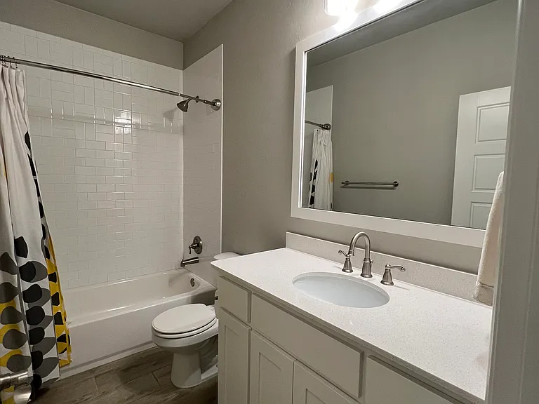 13895 Creek View Dr — Photo 25