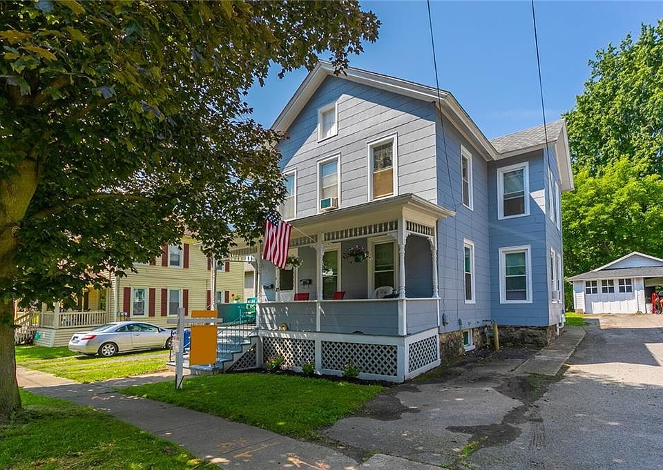 1st image of 8 Wood St