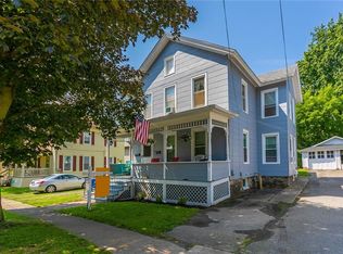 8 Wood St, Canandaigua, NY 14424
