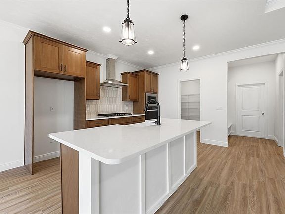 2nd image of 6735 SW 10th Ln