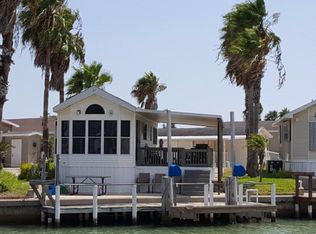 656 Sand Dollar Dr, Port Isabel, TX 78578