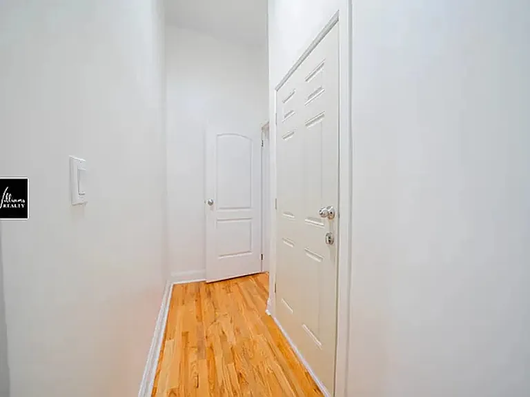 853 Putnam Ave #1 — Photo 9