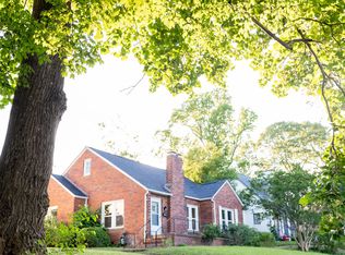 410 W Willowbrook Dr, Burlington, NC 27215