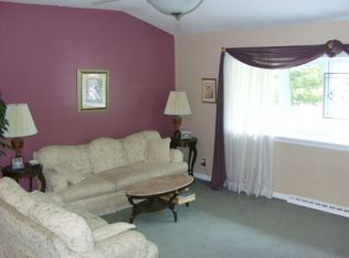 417 Bruce Rd, Cherry Hill, NJ 08034