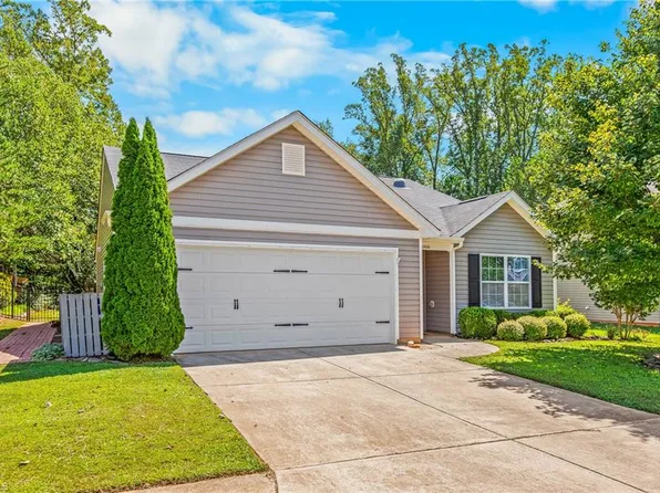 1466 Weatherend Dr, Rural Hall, NC 27045