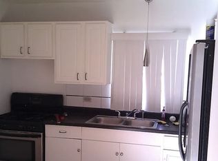 10630 S May St, Chicago, IL 60643