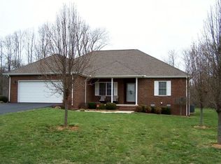 4056 Juanita Dr, Cookeville, TN 38506