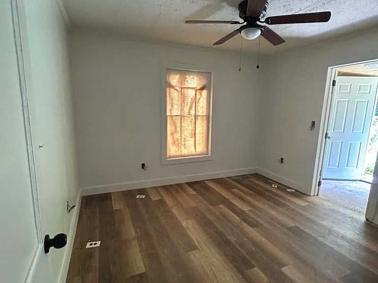 3850 Mercer St — Photo 4