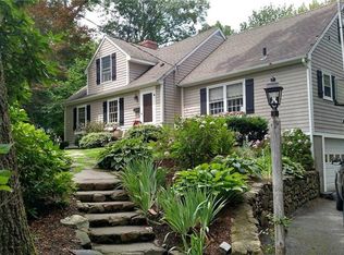 99 Bayview Ave, Warwick, RI 02818