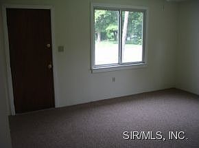 2nd image of 8808 Penn St