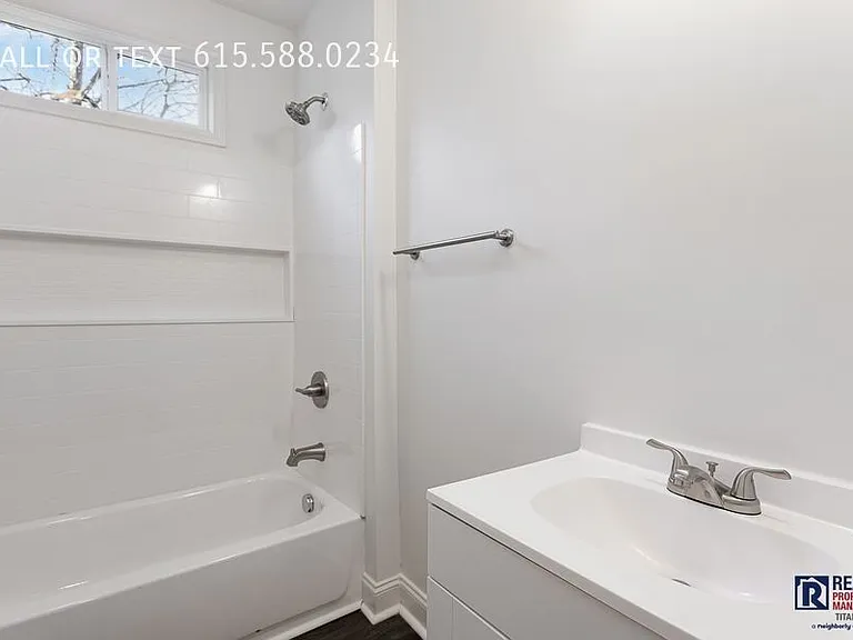 307 W 13th St — Photo 13