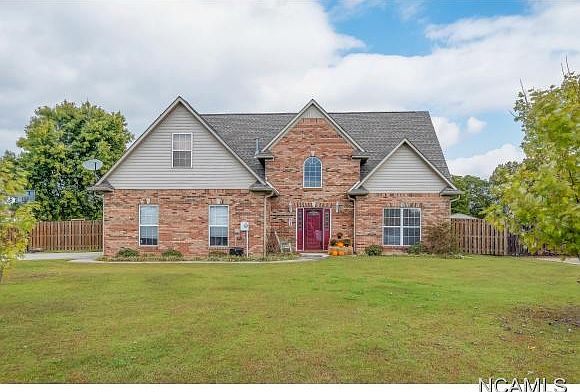 1st image of 1706 Churchill Cir SE